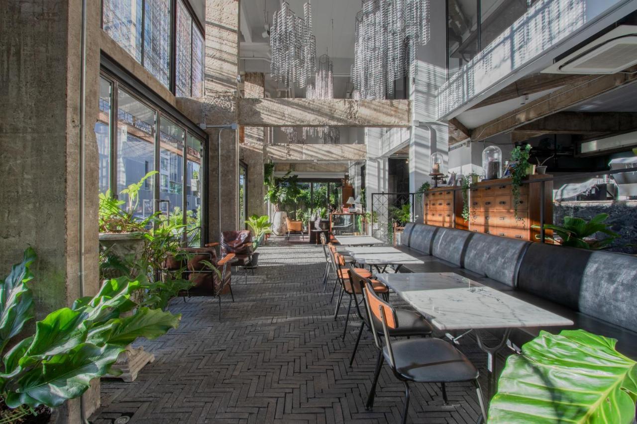 Ir-On Hotel Bangkok Exterior foto