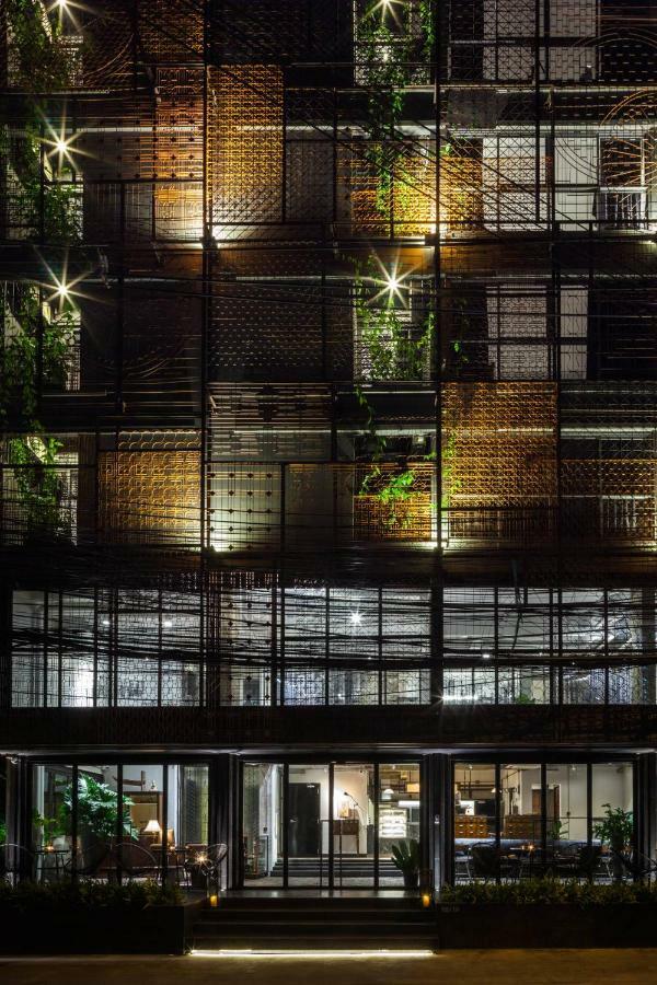 Ir-On Hotel Bangkok Exterior foto